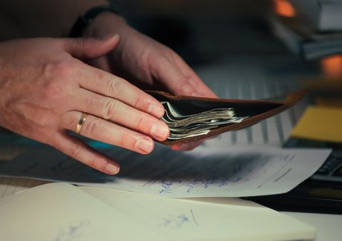 Почему форма оплаты ремонта влияет на юридическую защиту